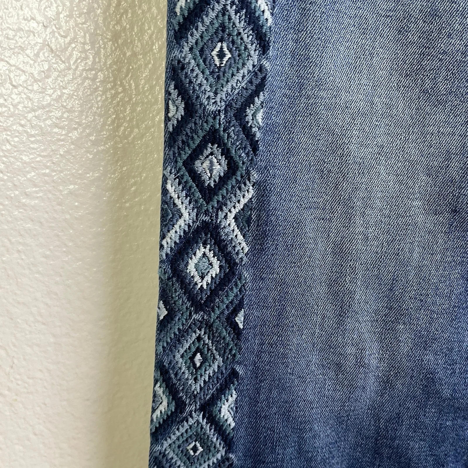 Driftwood Embroidered Jackie High Rise Jeans 28 Blue Diamond Boho Southwest - Image 7