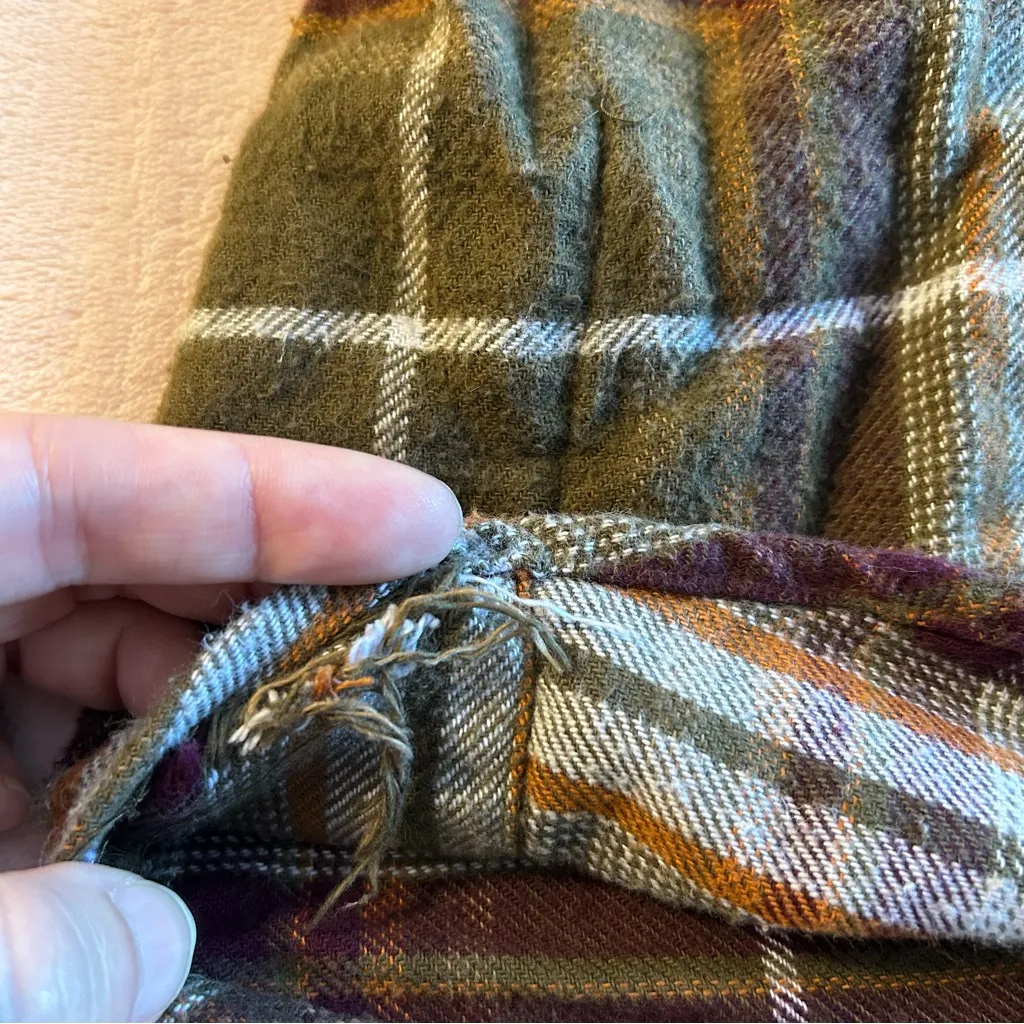 Columbia brown plaid flannel shacket with hood size XL gorpcore outdoors grunge - Image 9