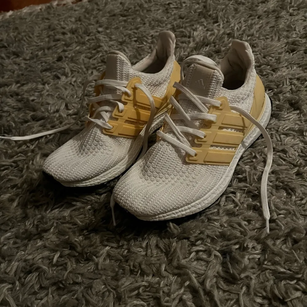 Adidas white ultra boost sneakers size 7.5 - Image 8