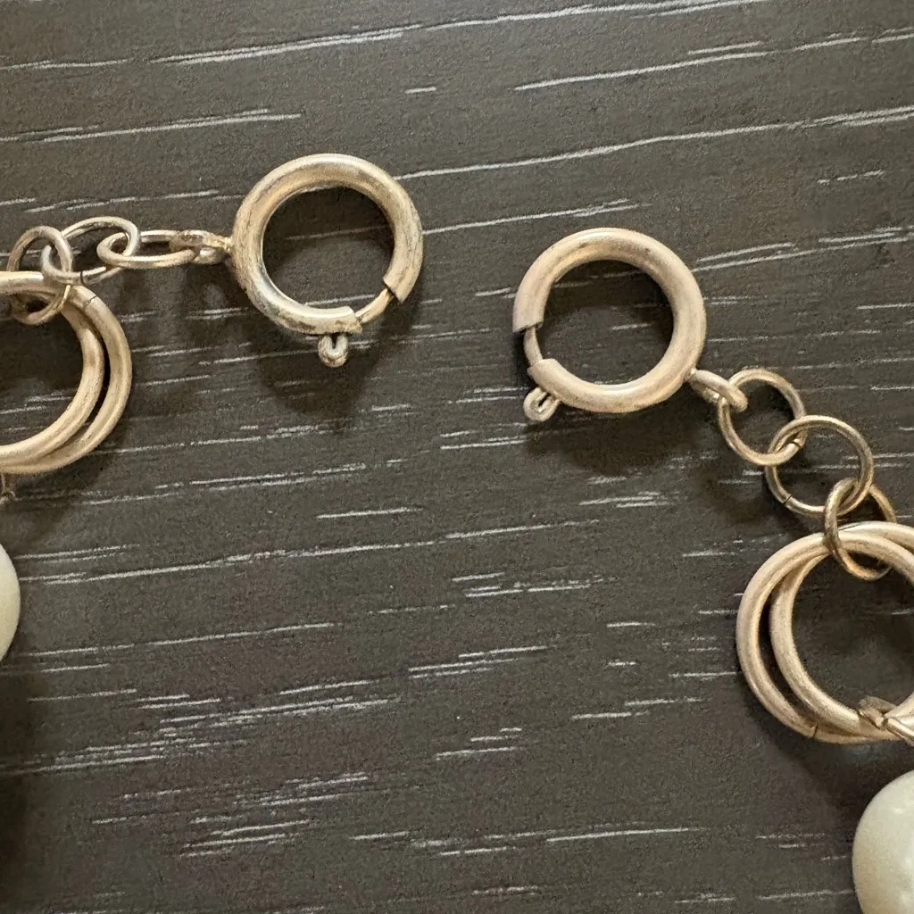 Gold and Pearl Necklace Set - Image 5