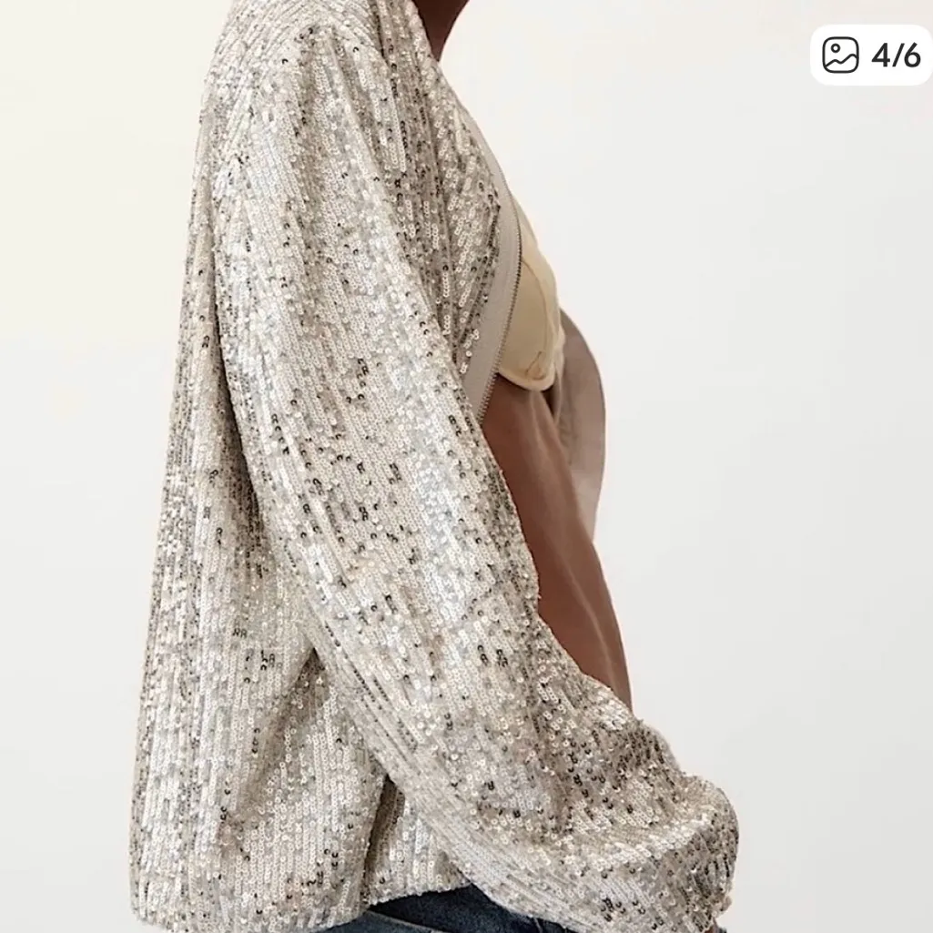 NWT Zara Sequin Bomber Jacket Silver Size Small - Image 4