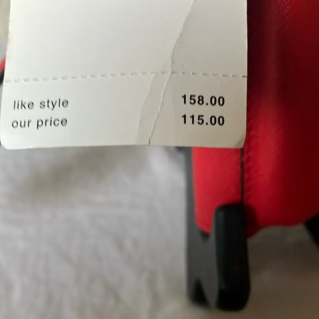 Kate Spade: Kirstie Geranium Red Newbury Lane Wallet- Wrstlet- Gold Tone - Image 5