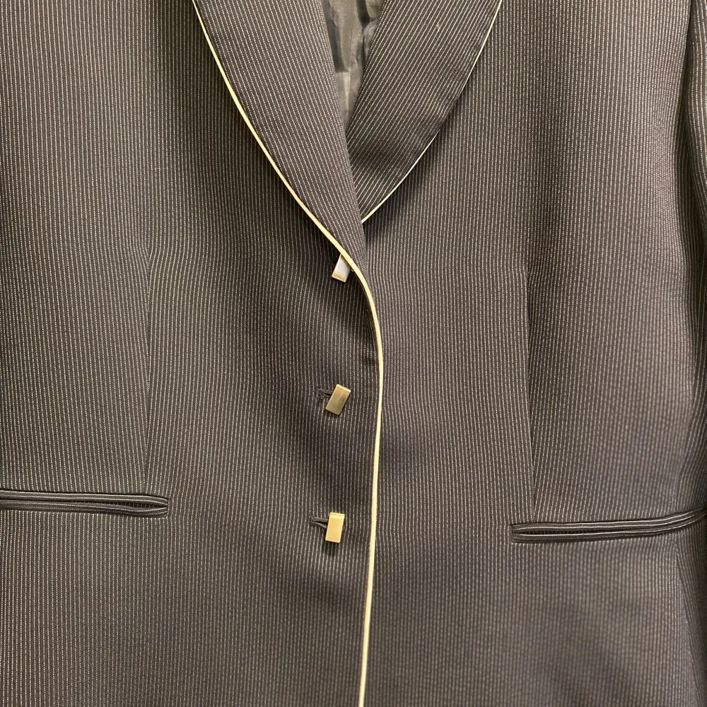 Stresa black blazer size 10 - Image 4