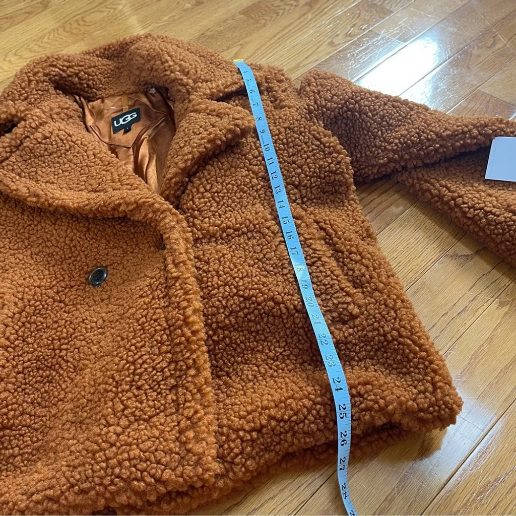 UGG Gertrude Short Teddy Coat in Chestnut Brown Sz Large Soft and cozy - Image 7