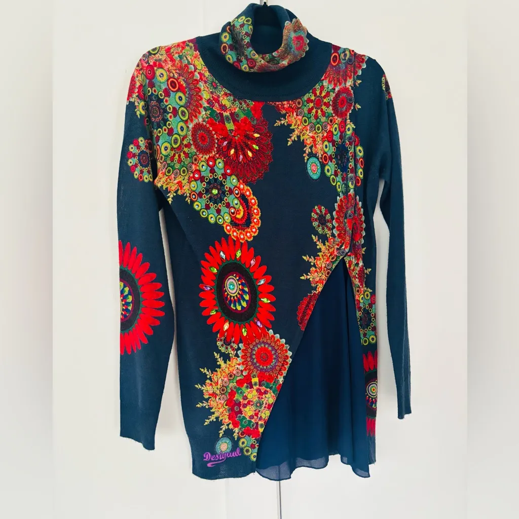 Desigual Wool Blend Turtleneck sweater size large - Image 3