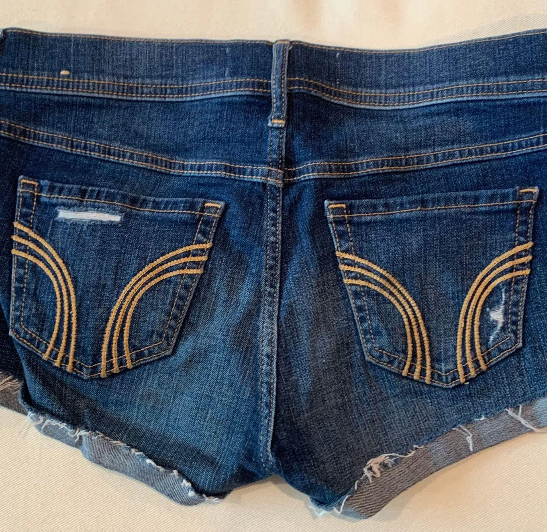 Hollister Jean Shorts - Image 2