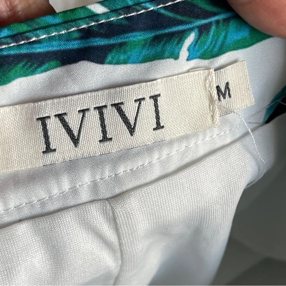 IVIVI | Tropical Foliage Print Cropped Ruffle Hem Pants Sz M Size M - Image 8