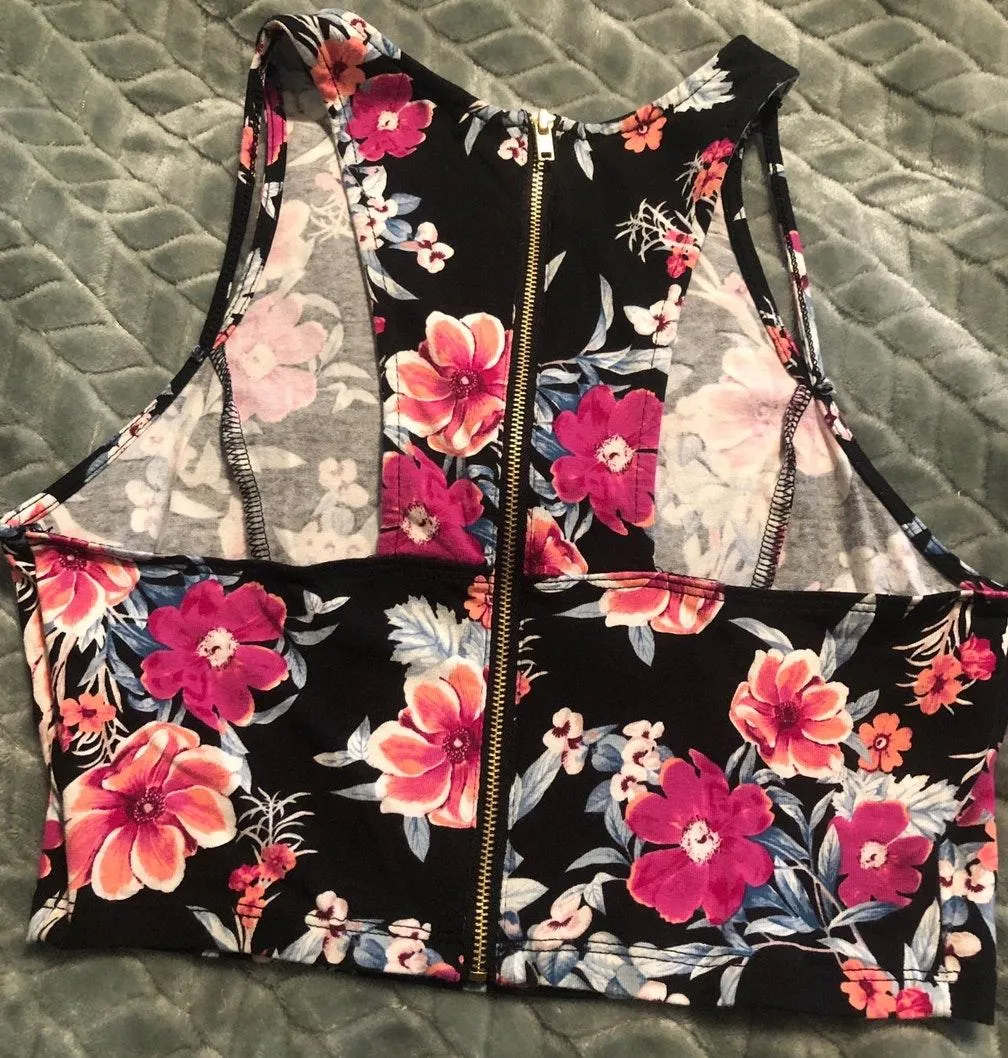 Charlotte Russe Top - Image 4