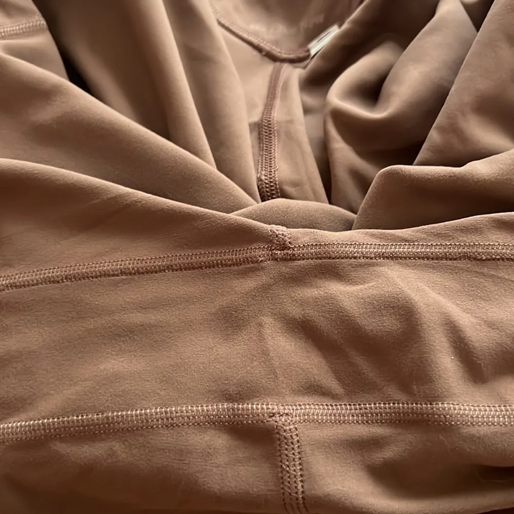 Lululemon Like New Align Wide Leg Crop - Image 6