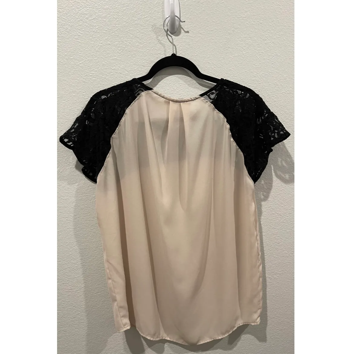 Anthropologie MAEVE Creme Black Lace Blouse  - Image 3