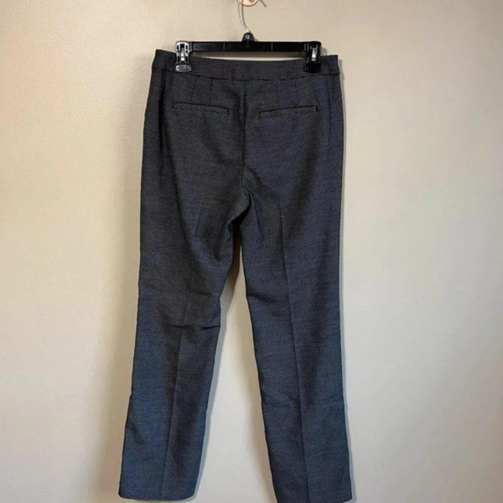 White House Black Market size 4 black and white pants - Image 3