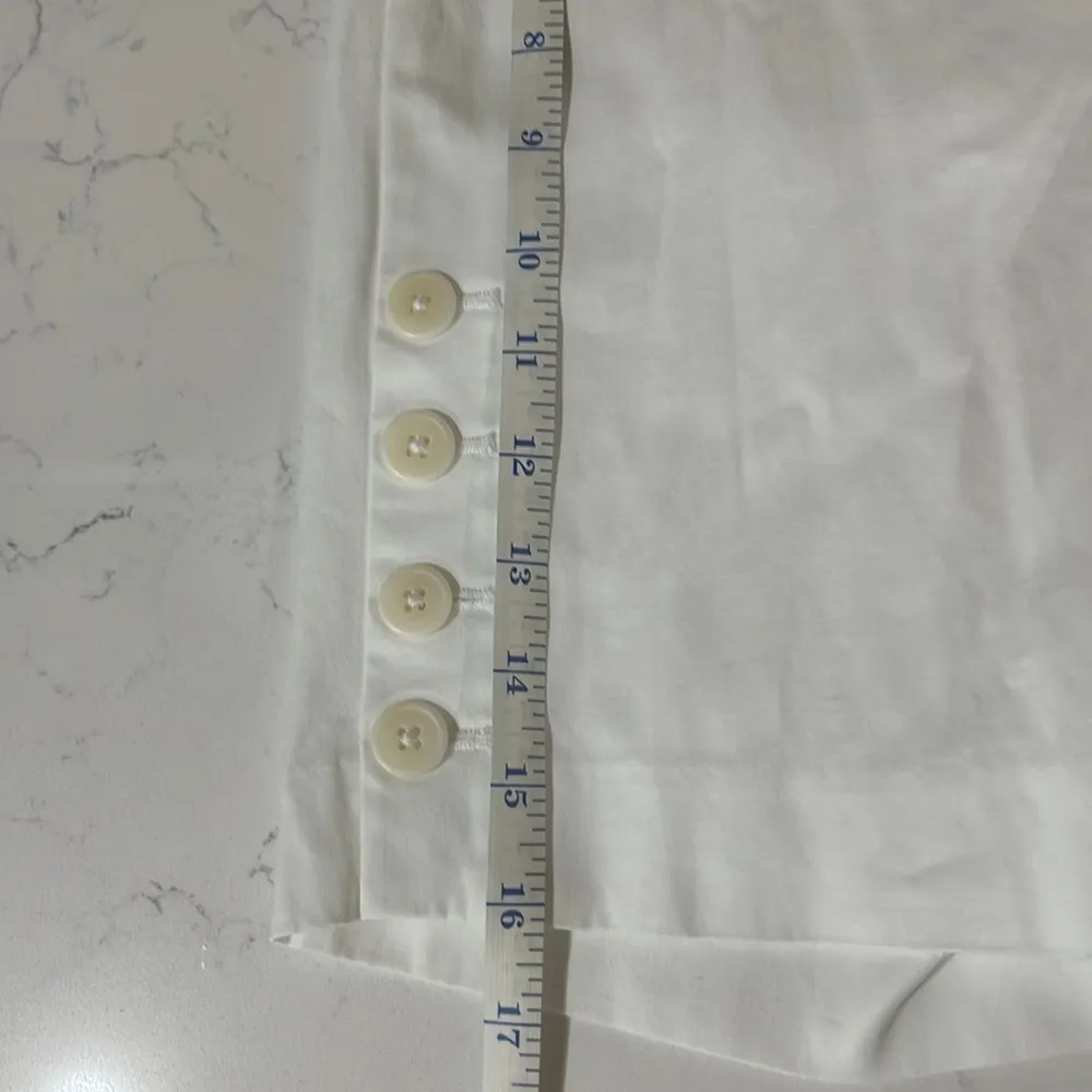 Talbots Size 4 Super Cute White Shorts - Image 12