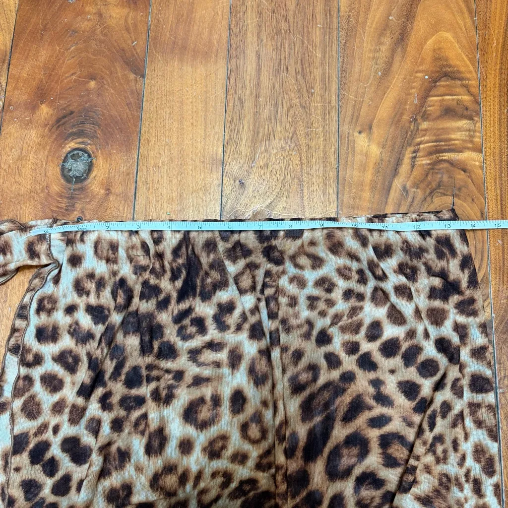 Good American Cover Up Wrap Skirt in Animal Print XS - Image 4