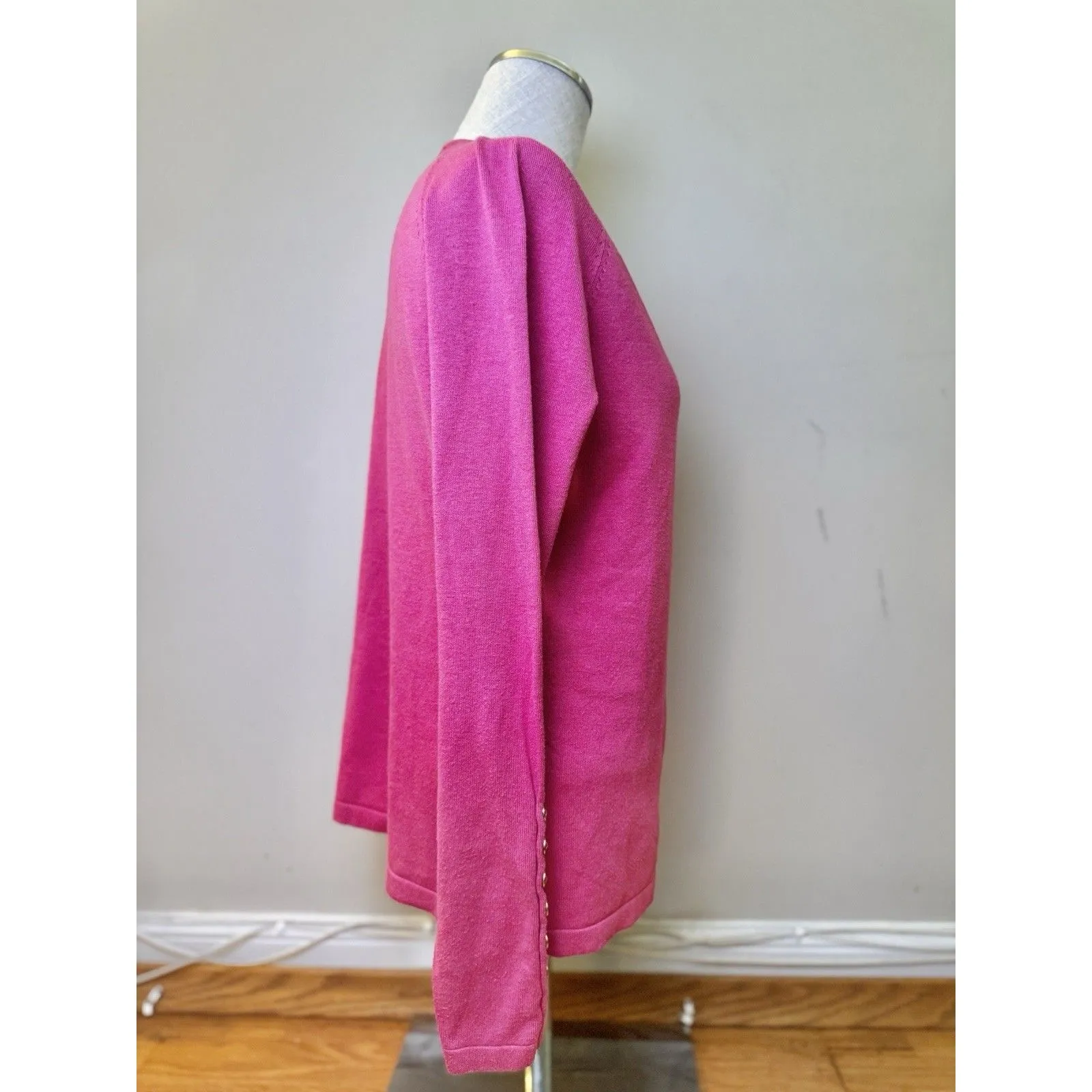 J. McLaughlin Women’s Crew Neck Long Sleeve Sweater Fuschia Pink Size S - Image 4