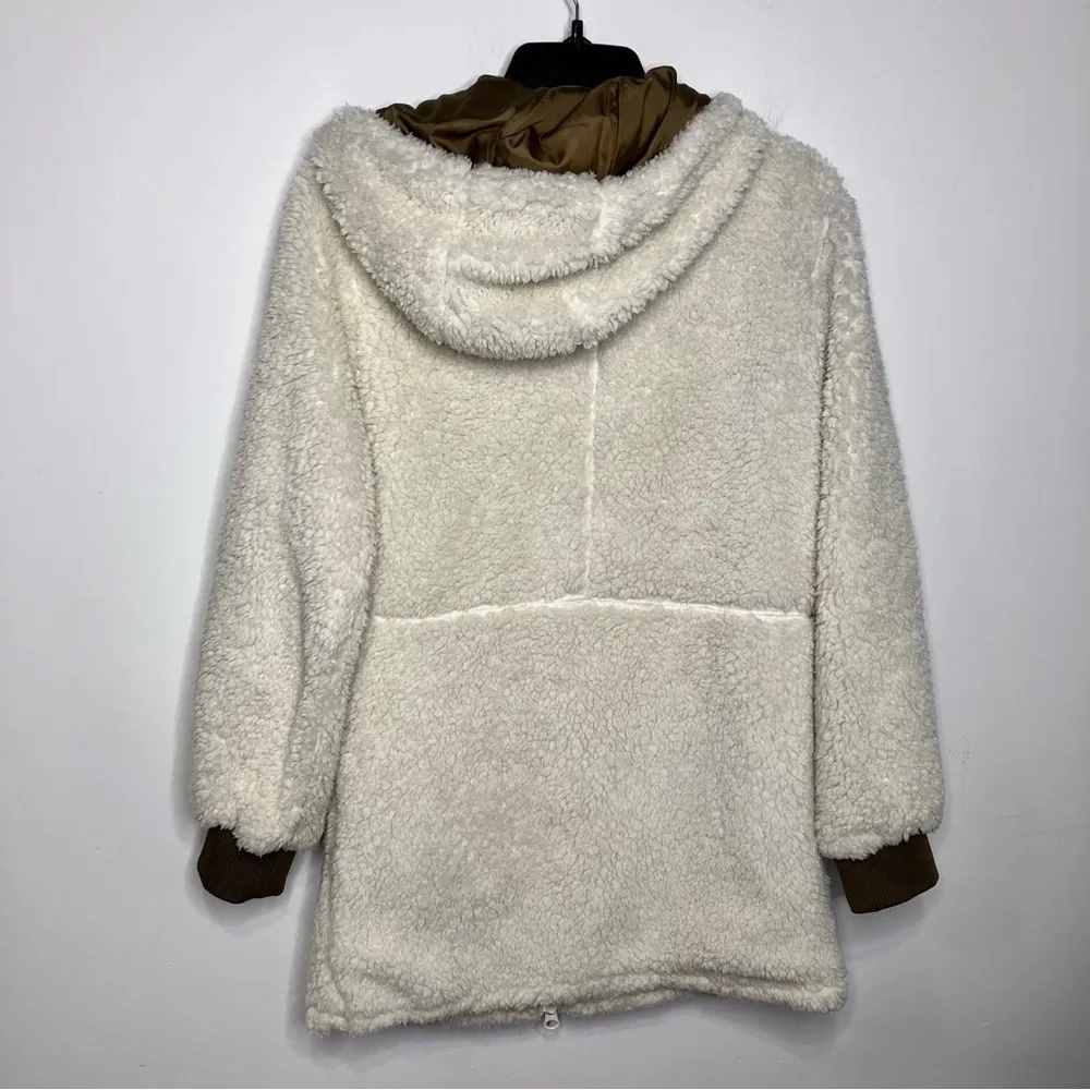 ZYIA‎ Active Teddy jacket longer length cream size small - Image 8