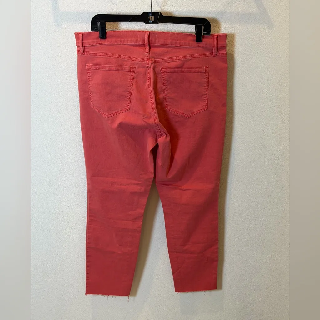LOFT Modern Skinny Crop Jeans Coral Pink Size 14/32 Raw Hem Stretch - Image 4