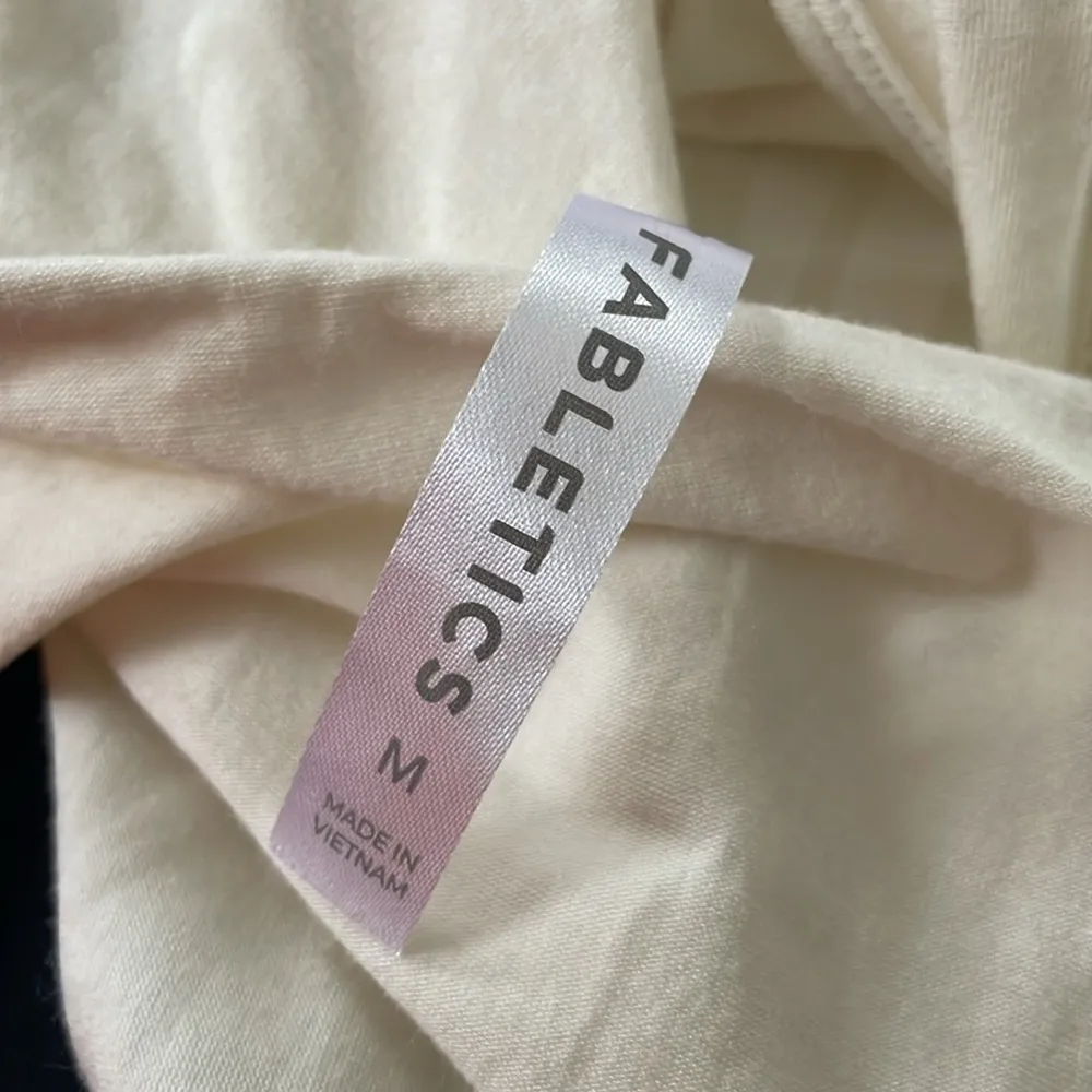 Cute Brand New with Tags Cream Colored Fabletics Tank Top - Image 9