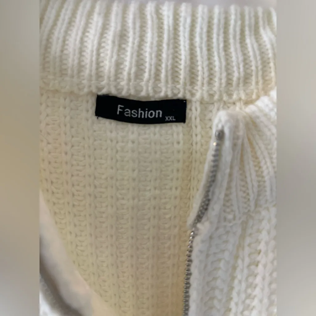Cream Knit Zip - Image 4
