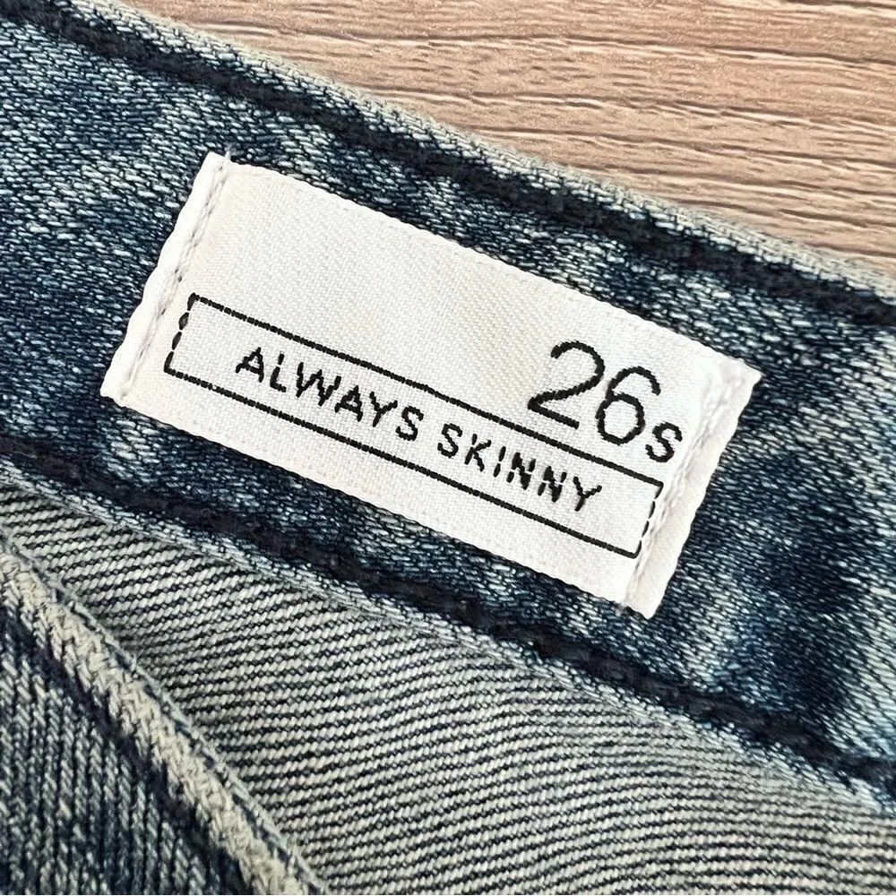 NEW Gap 1969 Always Skinny Skimmer distressed denim jeans Sz 26 Short - Image 4