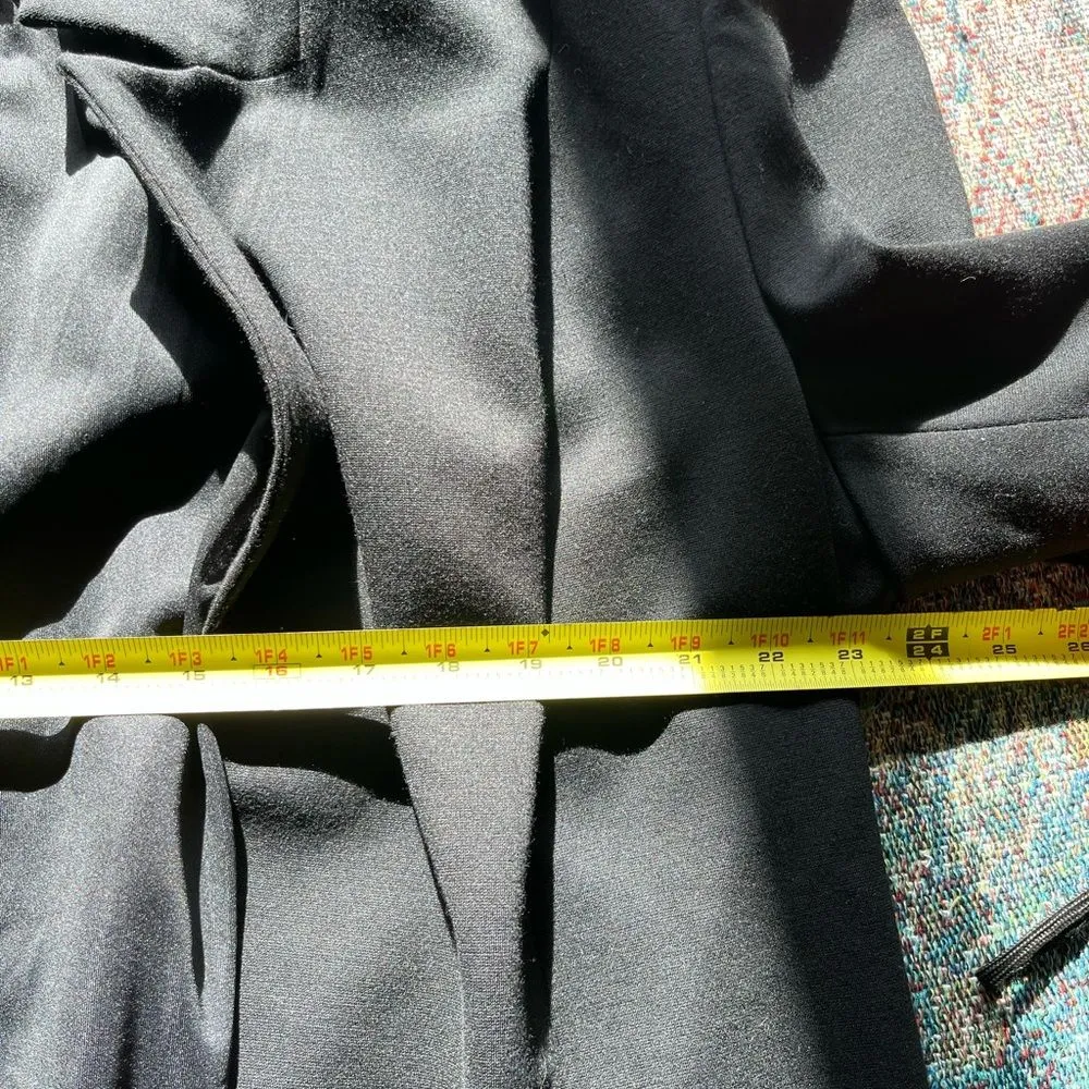 Kenneth Cole Black Blazer with Notched Lapels and Three - Image 11