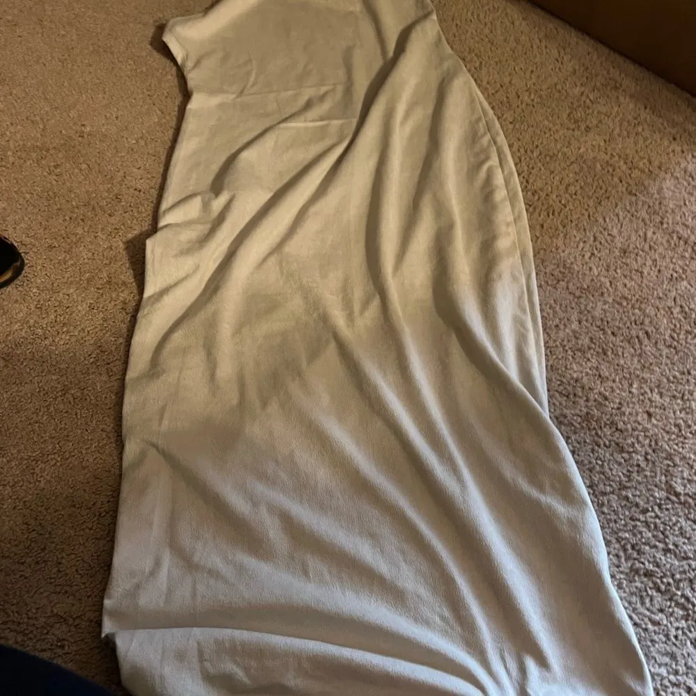 Akira small cream dress - Image 4