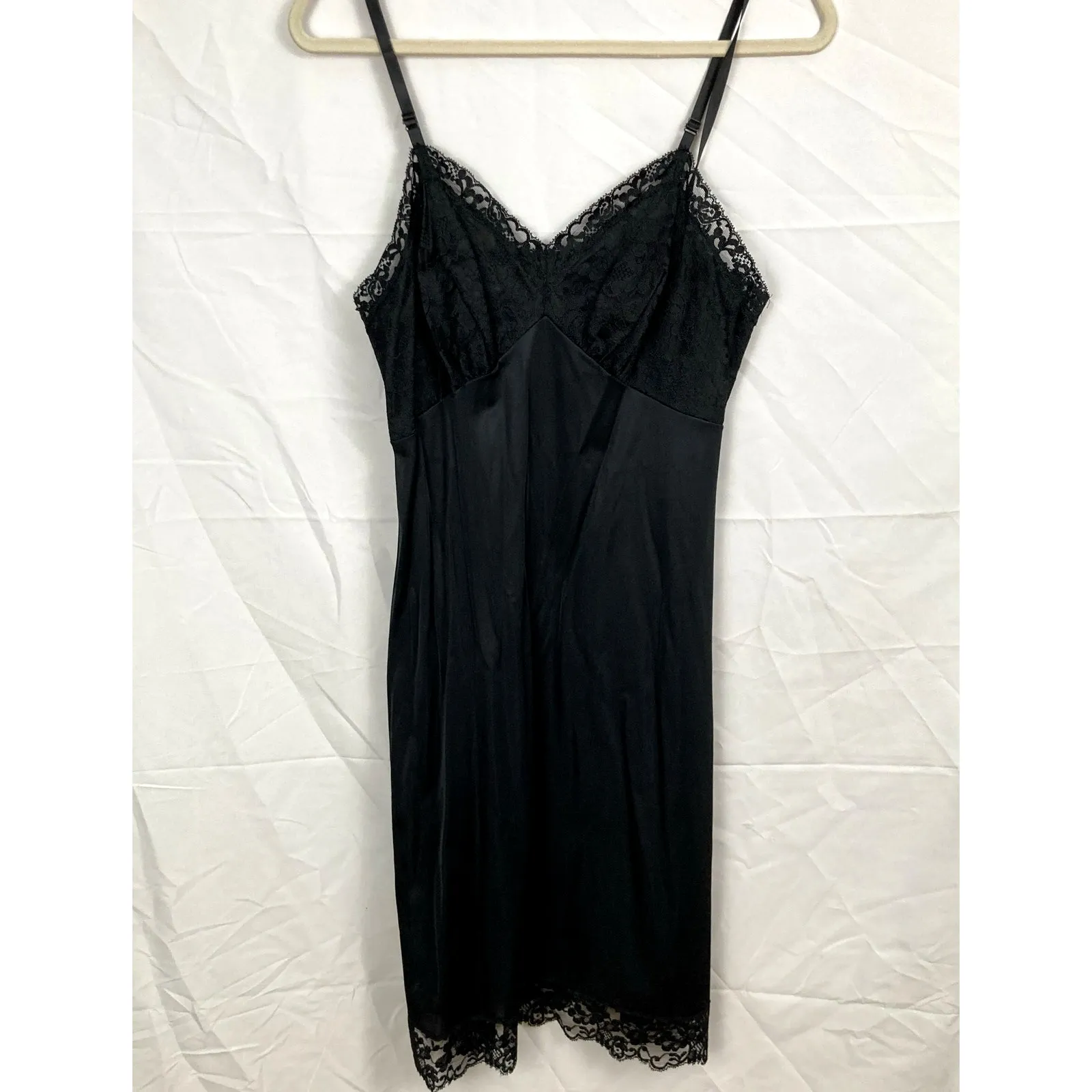 VTG Vanity Fair Womens S Black Lace Trim Slip Dress Coquette Romantic Feminine - Image 2