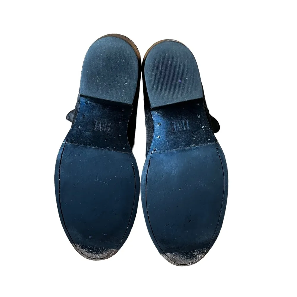 Frye Diana Pull On Chelsea Grey Suede Western Boots - Image 11