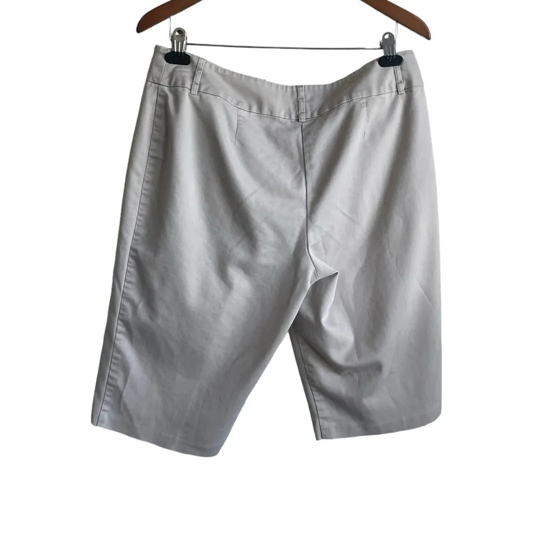 Cato Women‎ Bermuda Chino Shorts Size 12 Beige  Straight Leg Neutral Effortless - Image 3