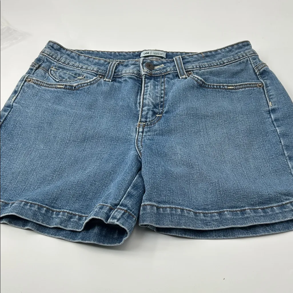Lee Women's Classic Blue Jean Shorts - Image 16