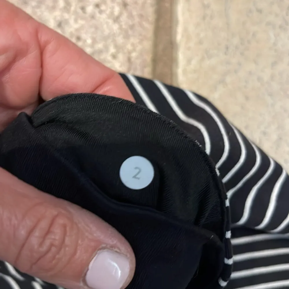 Lululemon  striped Capri legging size 2 - Image 2