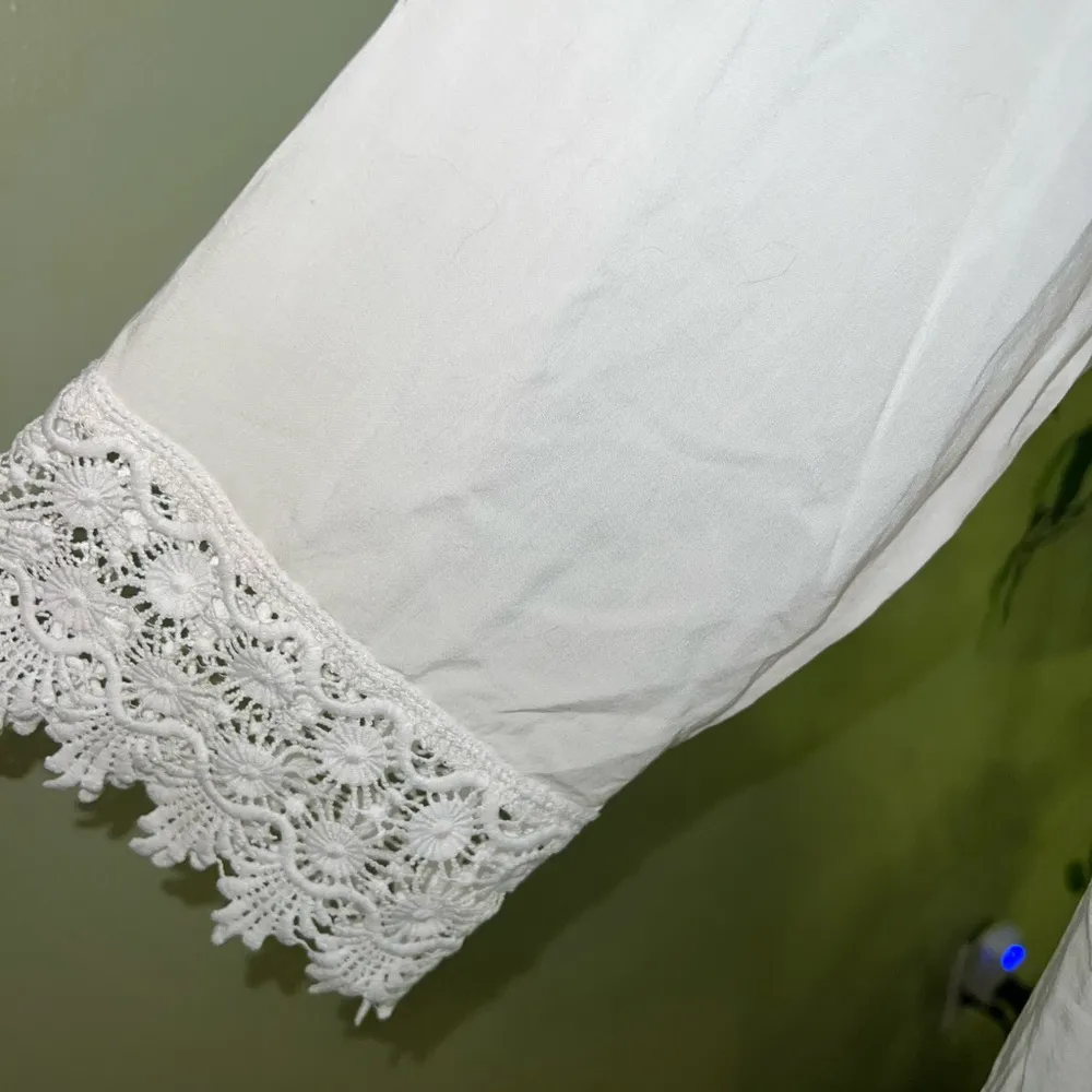 SOLITAIRE Swim White Crochet Sunflower Swim Cover up Size Small - Image 3