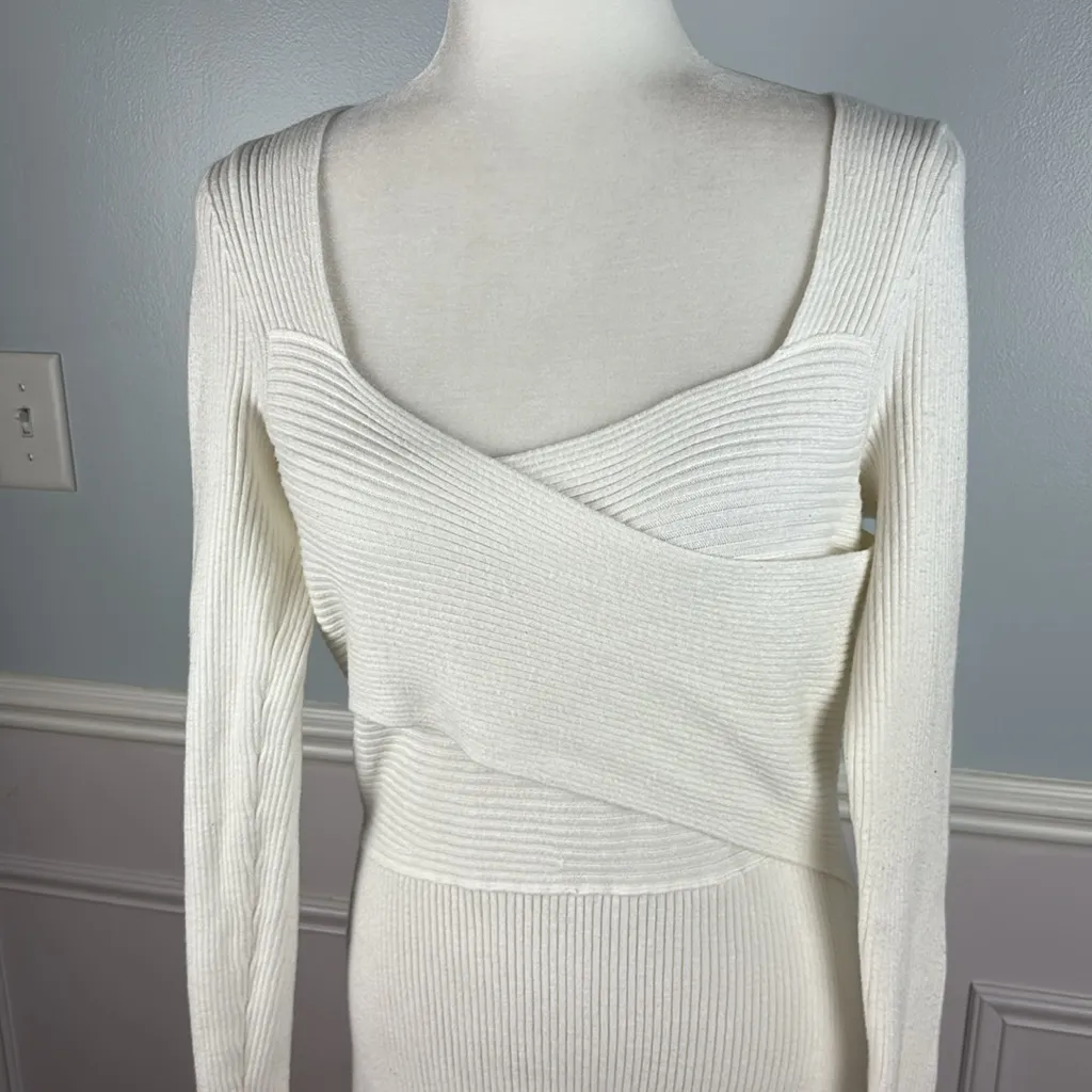 NWOT Abercrombie & Fitch Long-Sleeve Wrap-Front Mini Sweater Dress Size Large - Image 5