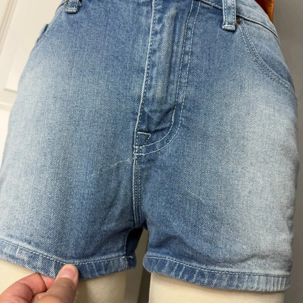 BDG High Rise Erin 5 Pocket Shortie Denim Jean Shorts Size 26 - Image 3