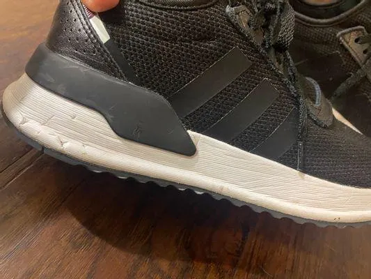 Adidas U Path Run - Image 2