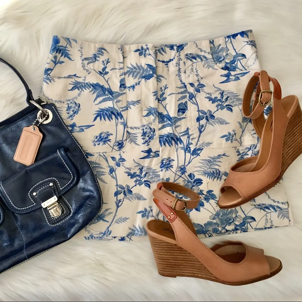 Express Vintage Print Mini Skirt - Image 2