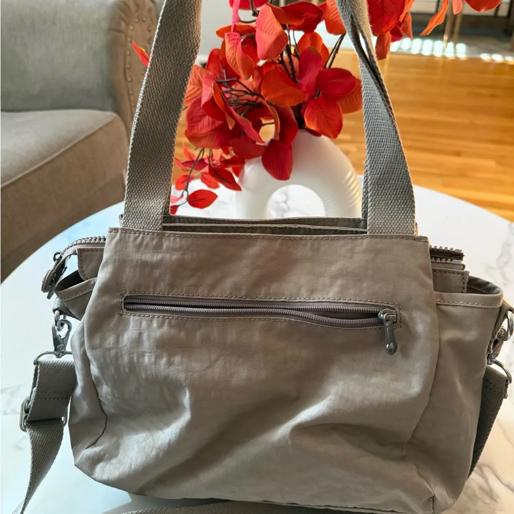 Kipling  cream Women's Shoulder Bag - Image 9