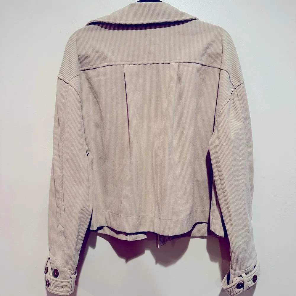 NEW AVEC LES FILLES CORDUROY CREAMY BEIGE OVERSIZED CROPPED JACKET M - Image 7