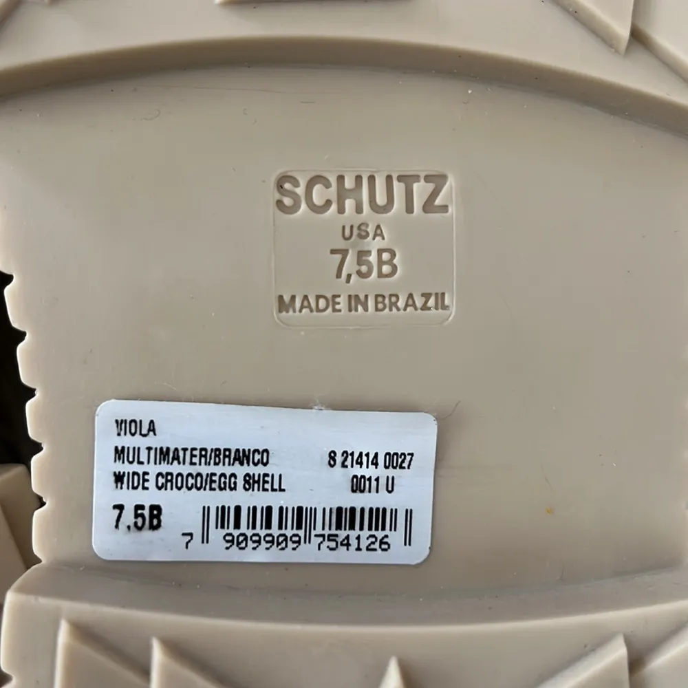 SCHUTZ Viola Crocodile-Embossed Leather Flat Loafers in Eggshell size 7.5B - Image 11