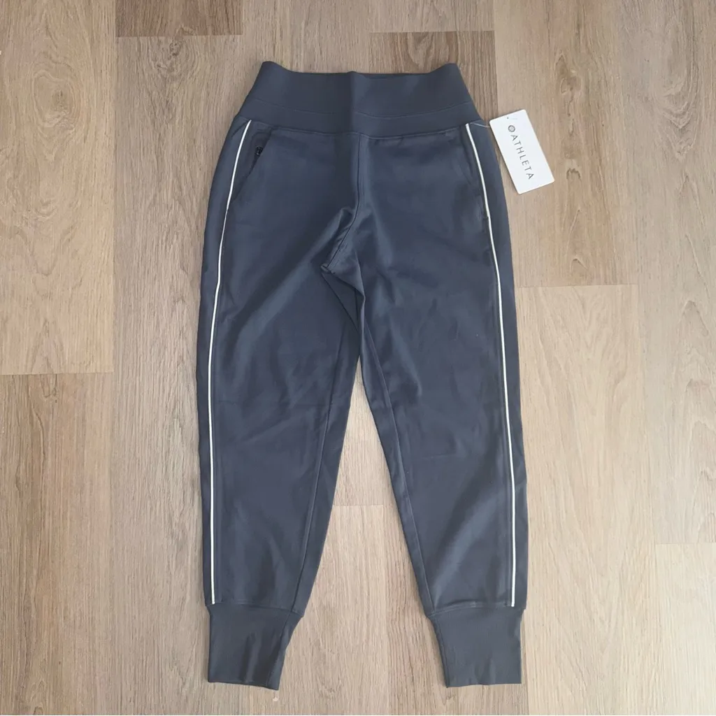 NWT Athleta Venice Joggers - Size XXS - Image 2