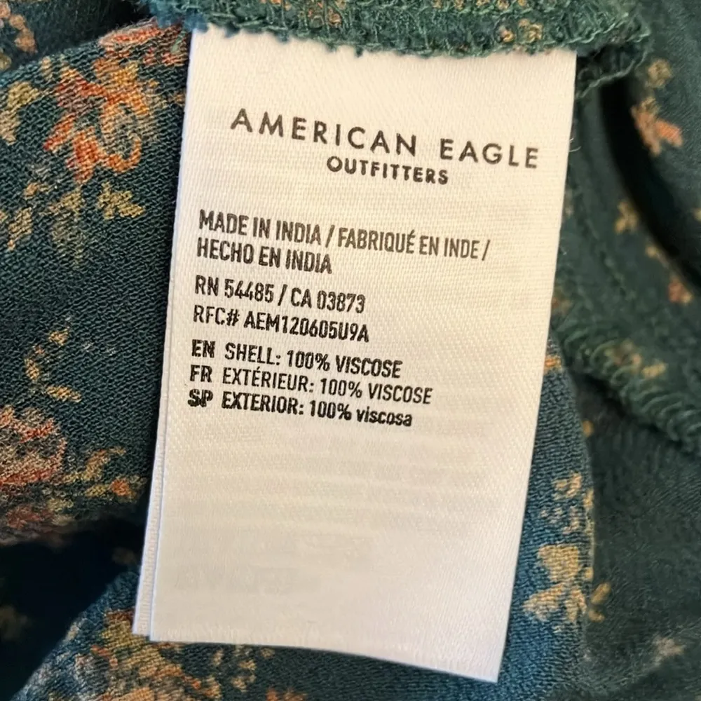 American Eagle Outfitters: Green with peach floral wrap skirt- mini- S - Image 8