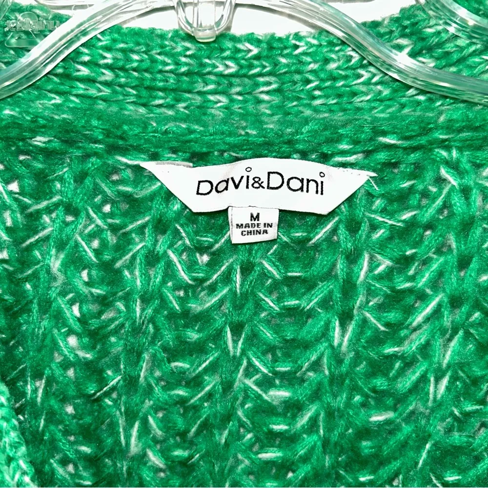 Davi & Dani Two Tone Sweater Cardigan Women’s Medium - Image 2