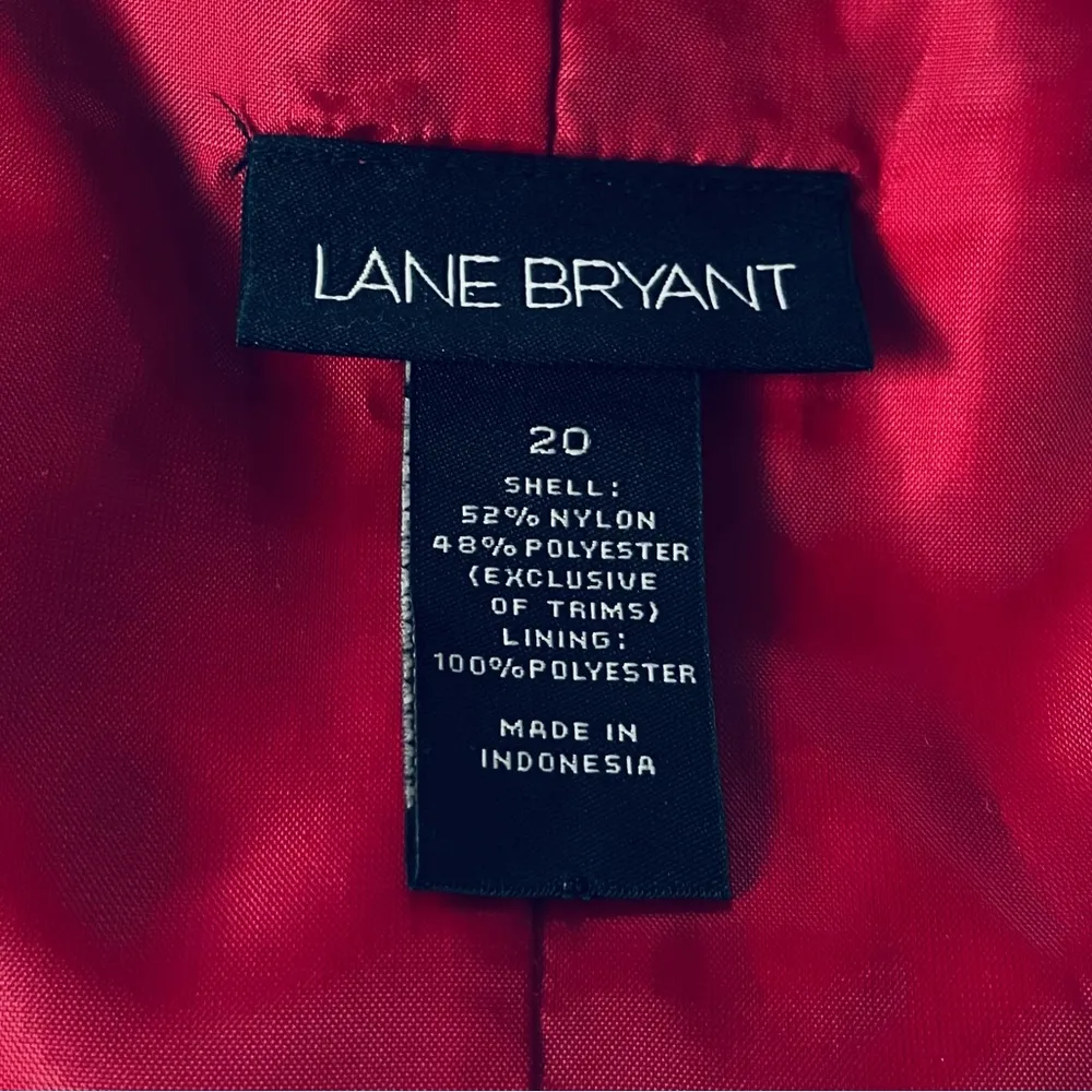 Lane Bryant Floral Sleeveless Faux Wrap Brooch Blouse Red Black Size 20 - Image 4