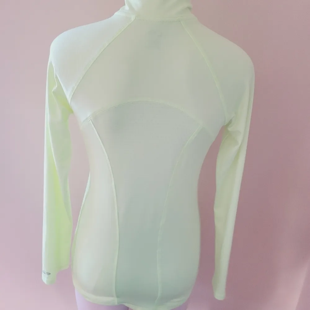 Champion duo dry neon performance ¼ zip size small - Image 5