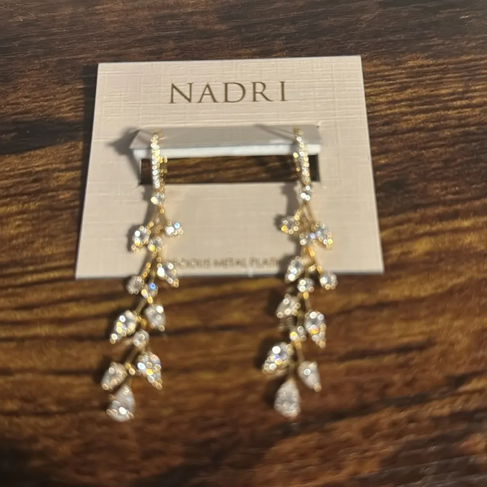 NADRI Olivia Drop Earrings, BRAND NEW, $85 Gold - Image 6