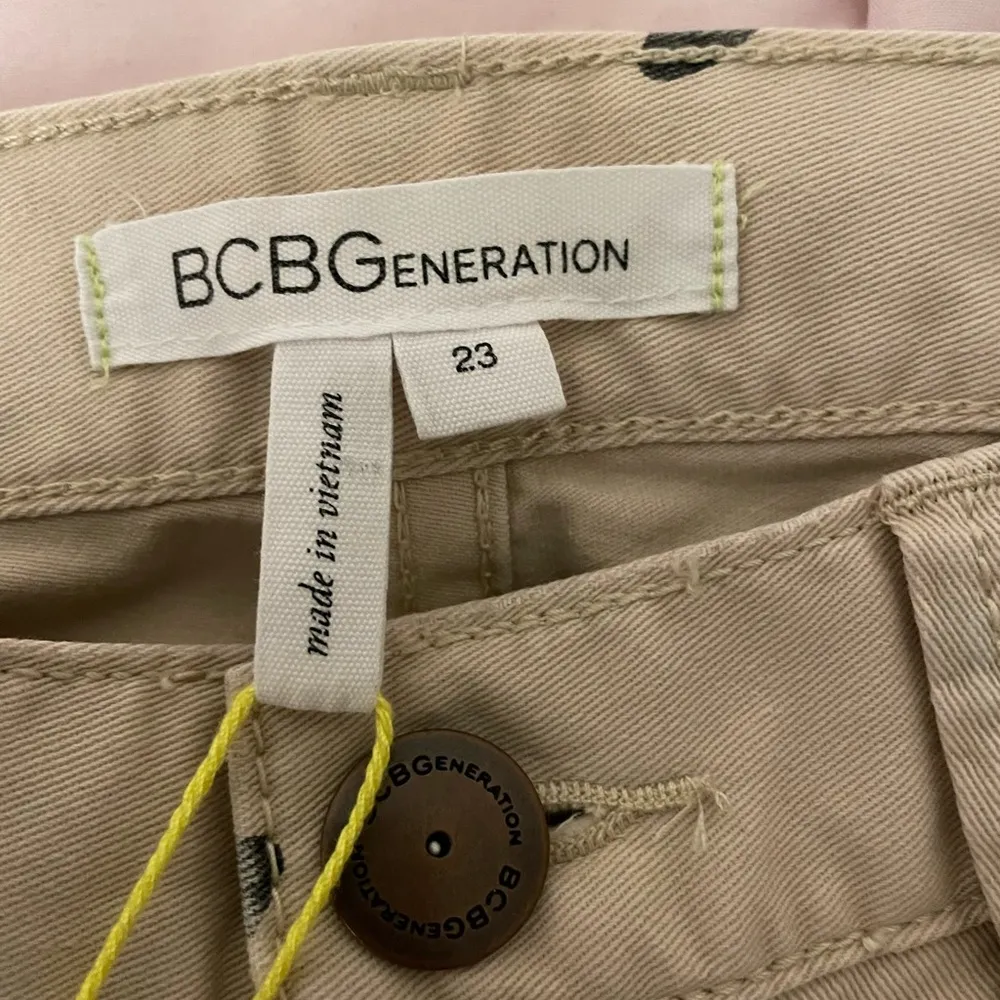 NWT BCBG Generation Jasper Novelty Alphabet letters Nude skinny jeans, size 23” - Image 4