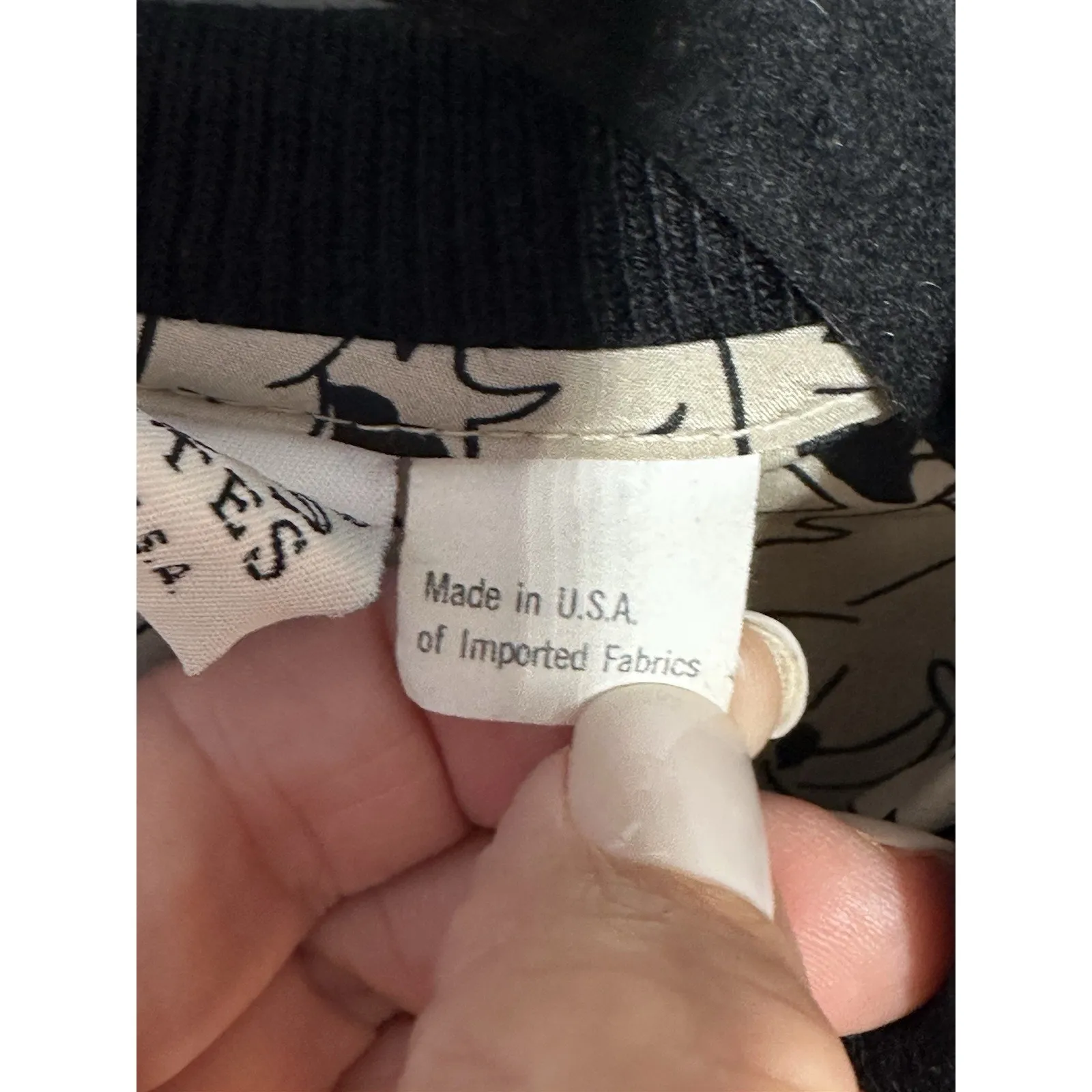 Vintage Russ Blouse Elephant Print Short Sleeve Button Up USA Made Small Petite - Image 4