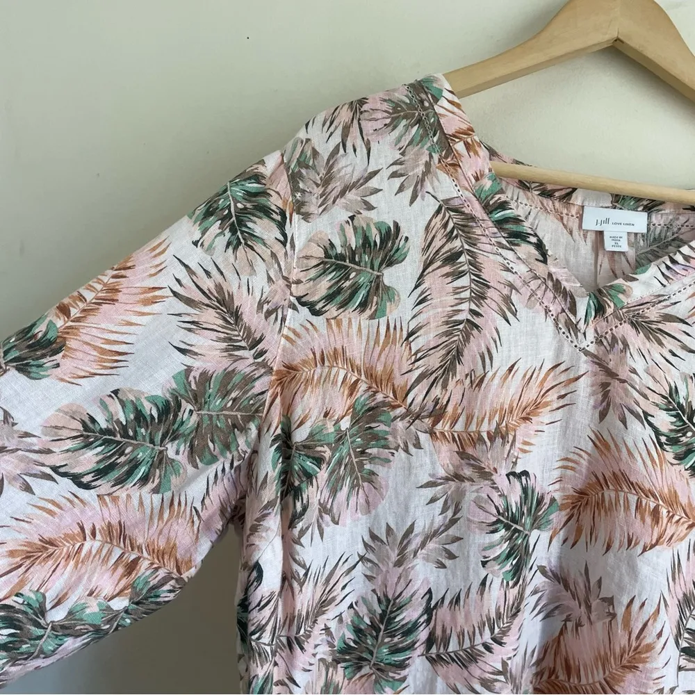 J. Jill Love Linen Tropical Floral Ruffle Sleeve Blouse size XLP Pink V - Image 5