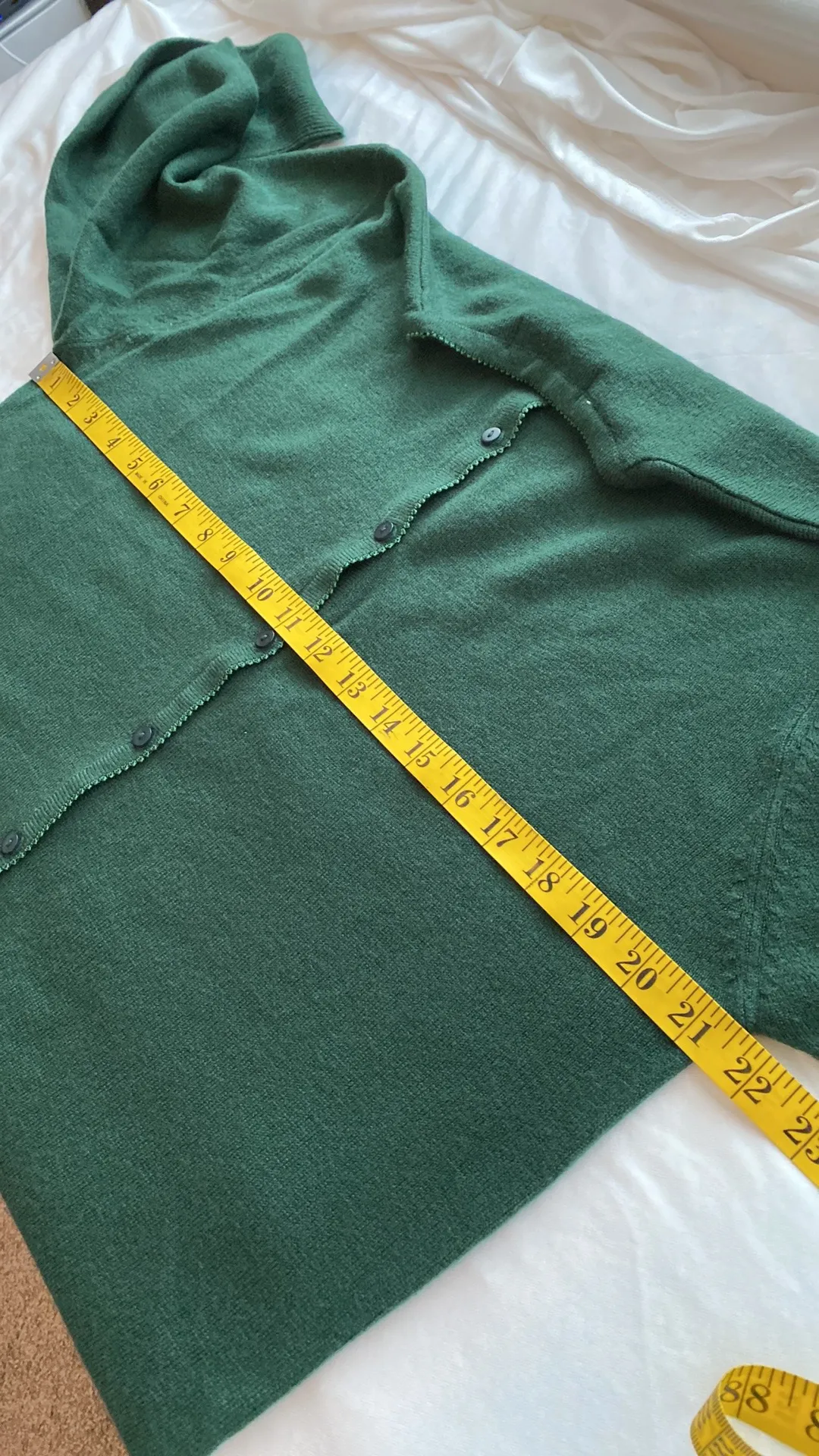 for By Design Essentials cardigan button down long sleeve Sz LG - Image 5