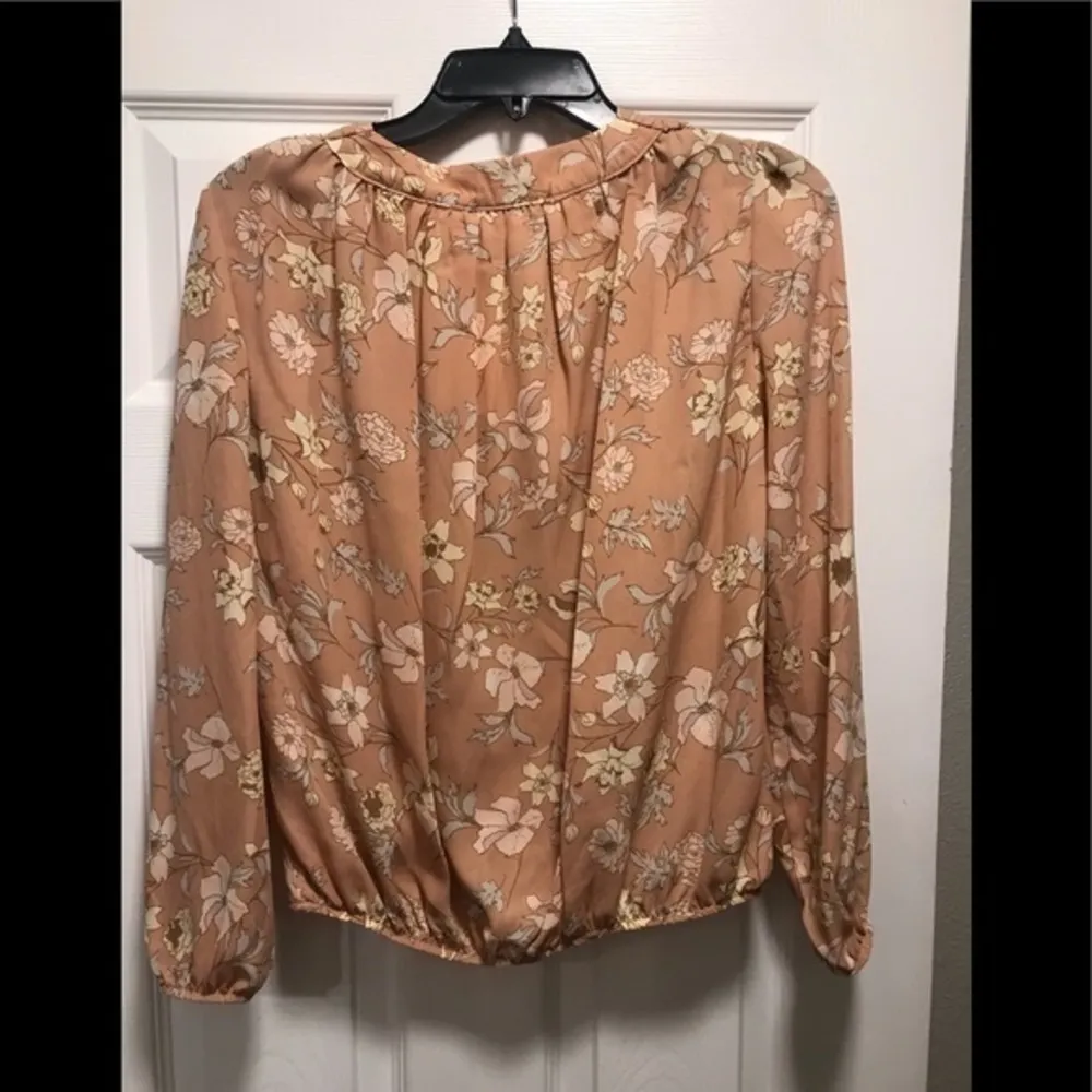 Eloise faux wrap floral top - Image 2