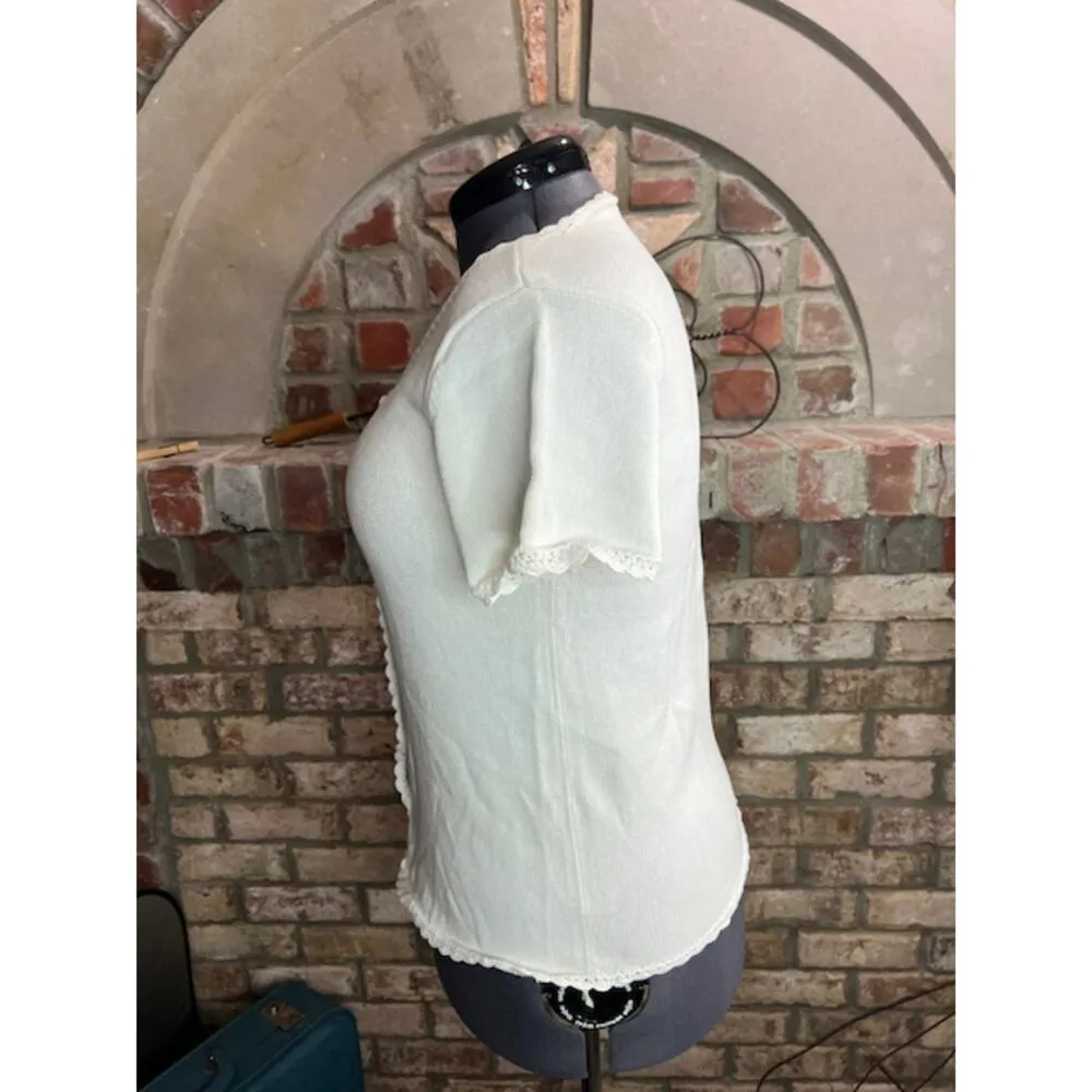 cardigan sweater white v neck scalloped trim Size XL - Image 4